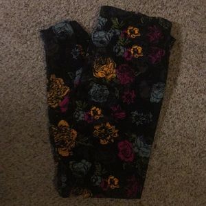 Lula roe tall and curvy